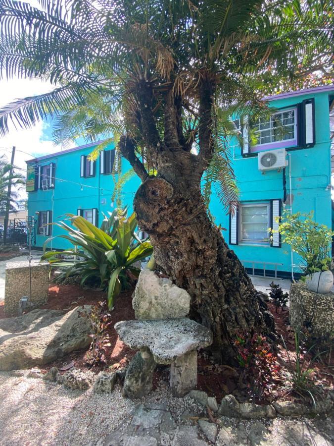 Hoosville Hostel Florida City Exterior photo